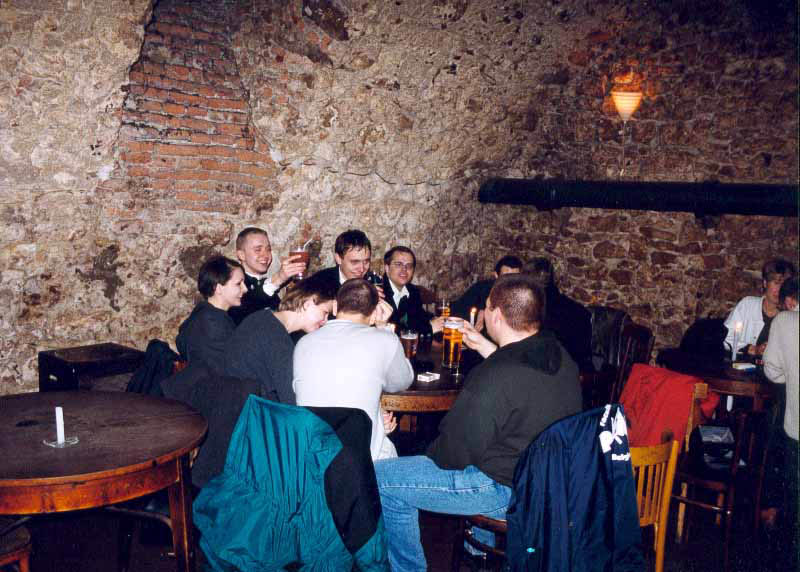 27 - Qba, Kornel,  Damen, Judyta og oss paa Pub